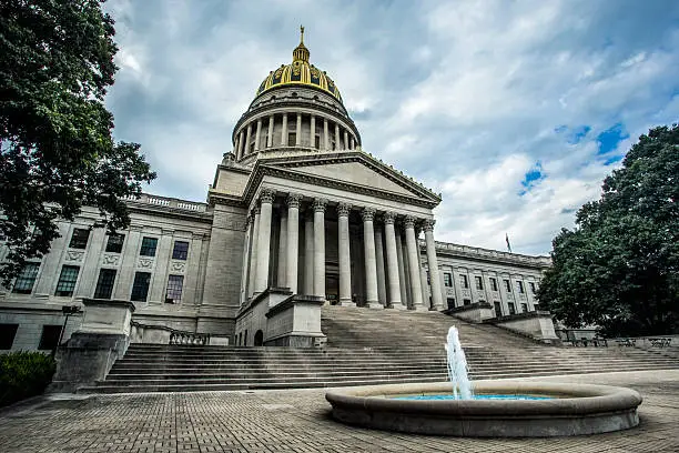 Large government building with columns and a dome, maintained by an exterior painter in Burlingame, CA